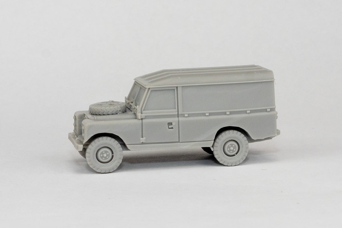 BM21106 Land Rover Hardtop