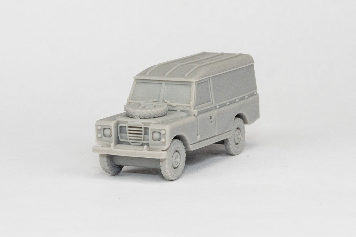 BM21106 Land Rover Hardtop – Dungeon Display